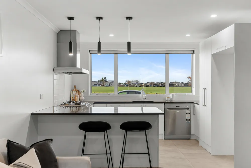 Photos of 53 Richmond Avenue