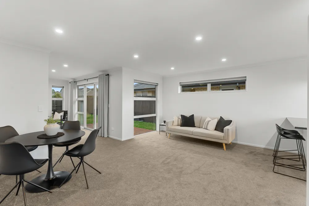 Photos of 53 Richmond Avenue