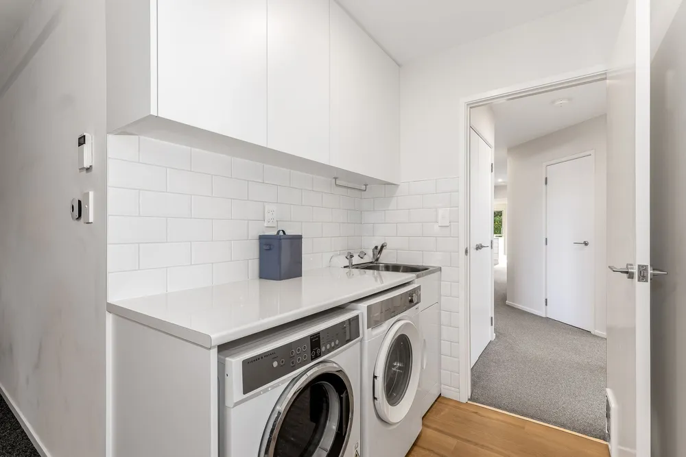 Photos of 31a Gray Street