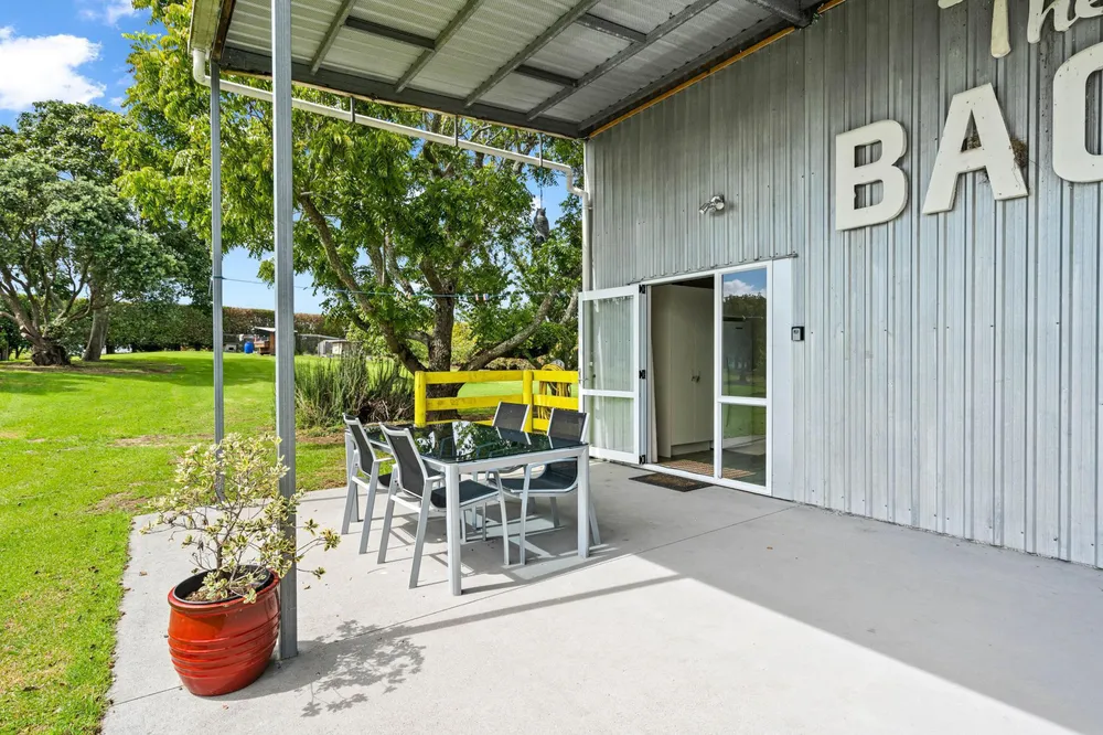 Photos of 21A Pyle Road East