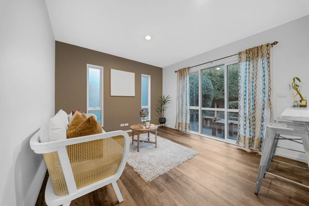 Photos of 19 Abbotts Way