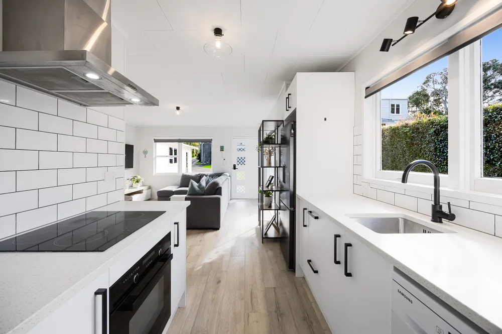 Photos of 7A East Avenue