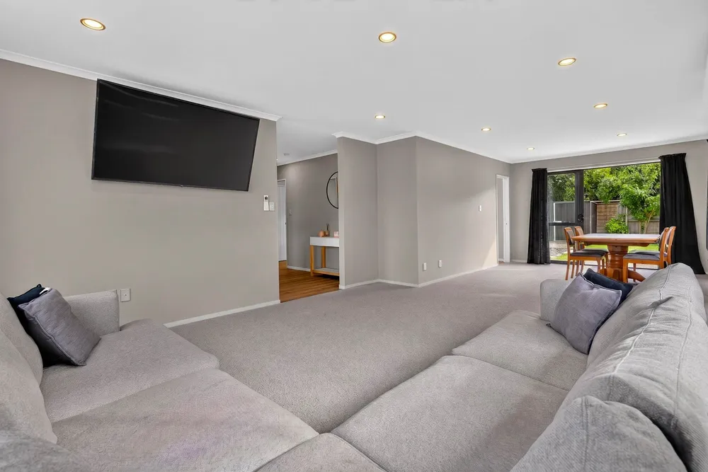 Photos of 8 Ranchod Terrace