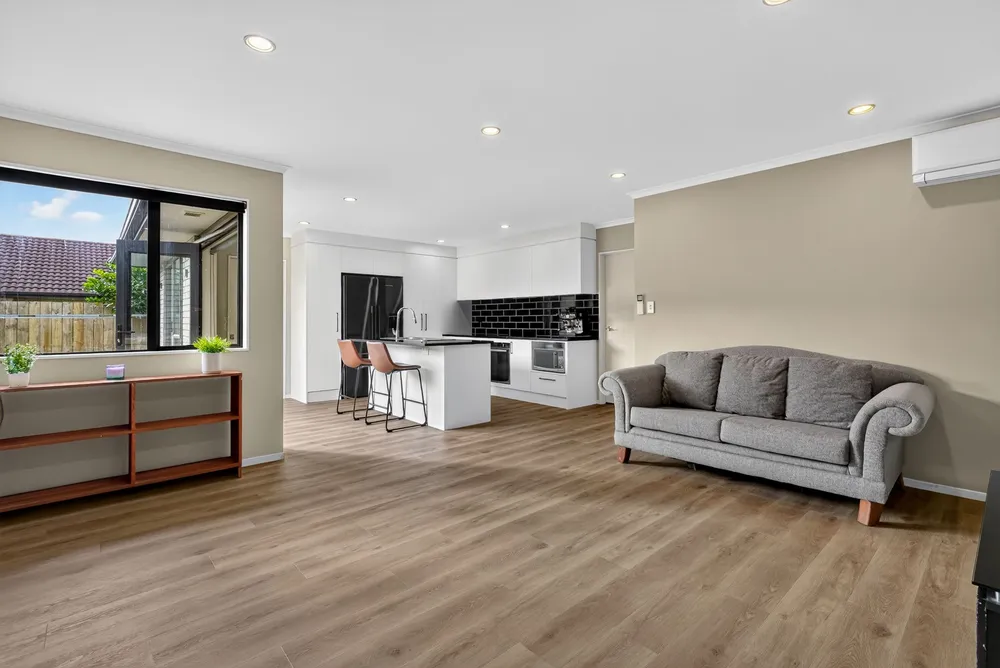 Photos of 8 Ranchod Terrace