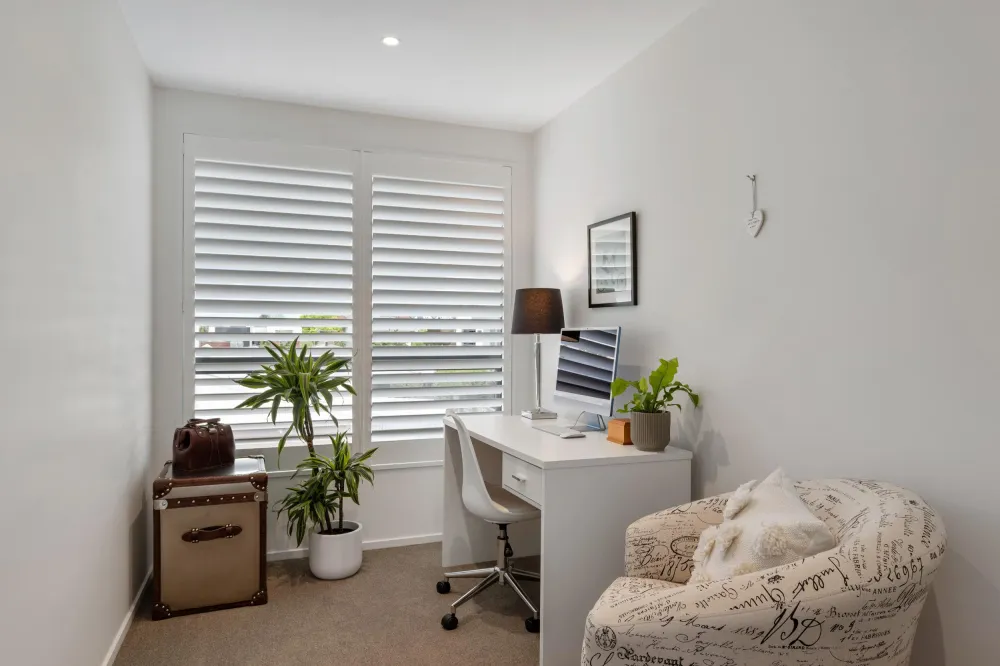 Photos of 32 Devonport Lane
