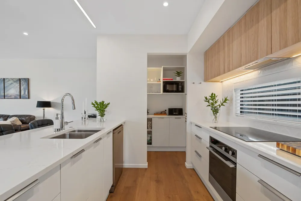 Photos of 32 Devonport Lane