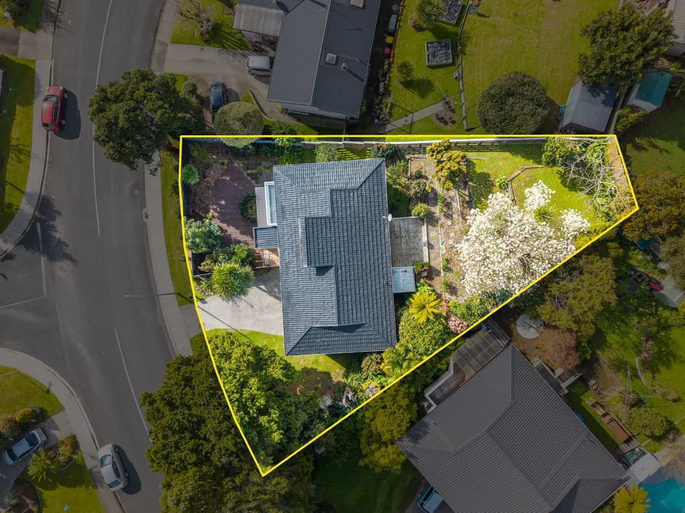 Photos of 15 Bellfield Road