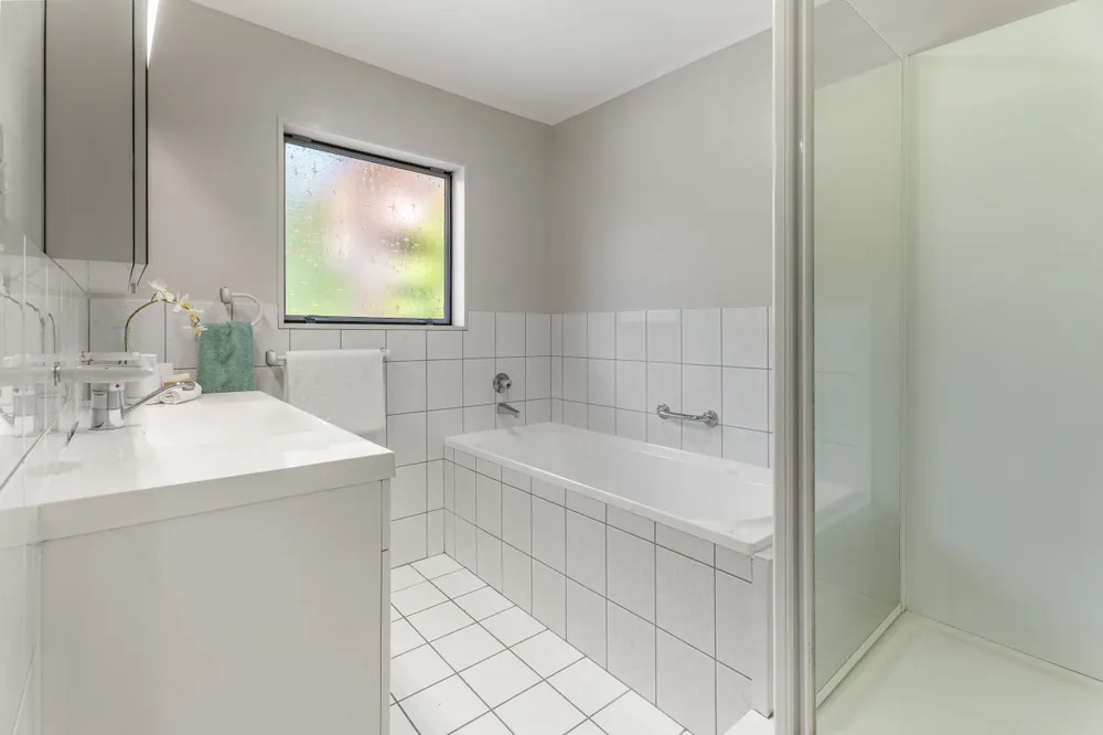Photos of 15 Bellfield Road