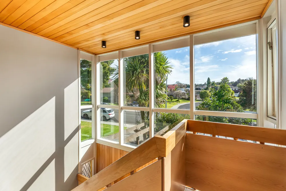 Photos of 15 Bellfield Road