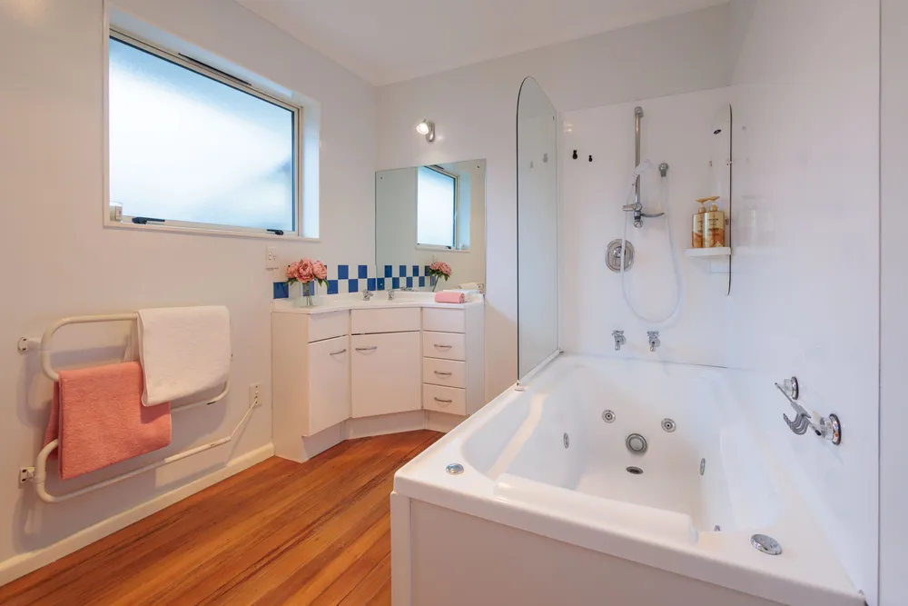 Photos of 51 Farrington Avenue