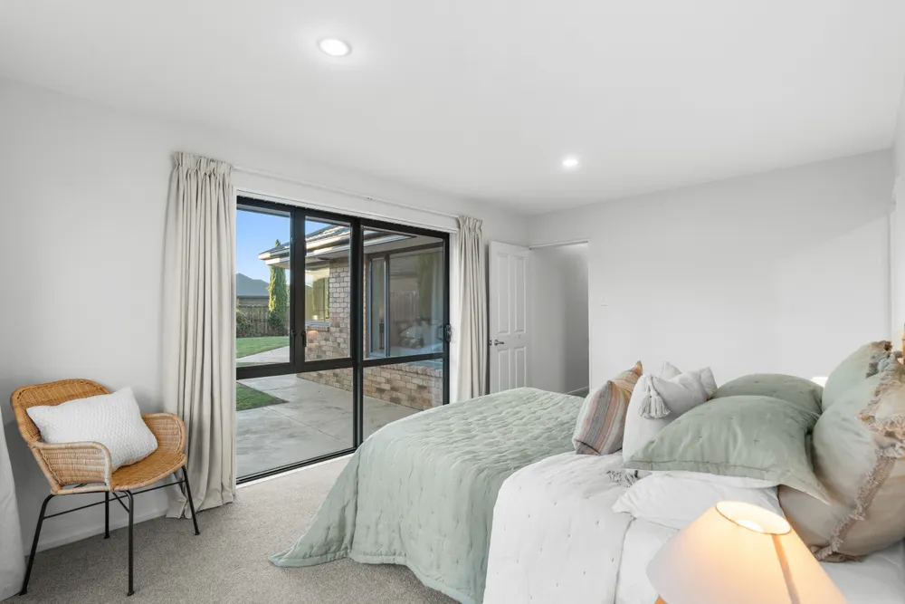 Photos of 8 Protea Place