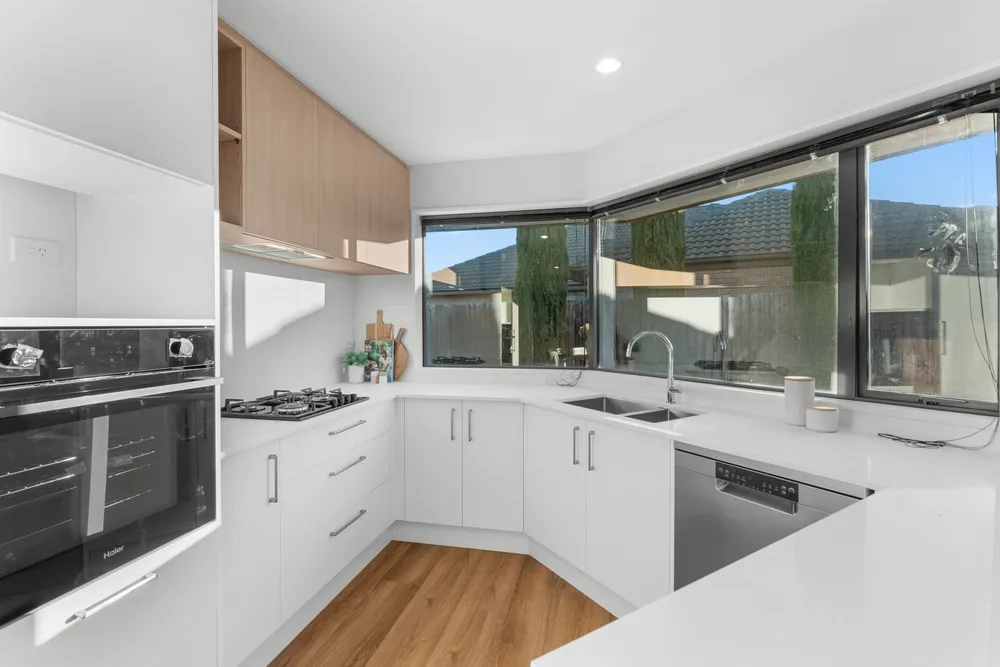 Photos of 8 Protea Place