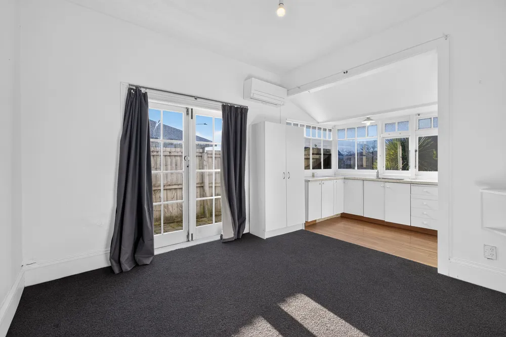 Photos of 65 Barbour Street