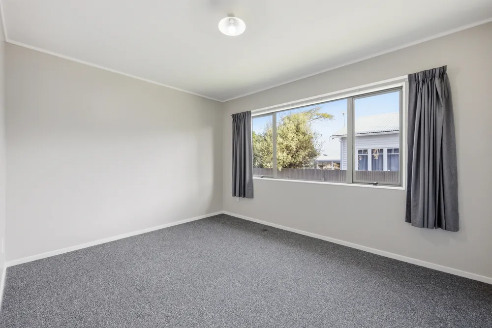 Photos of 22 Saltaire Street