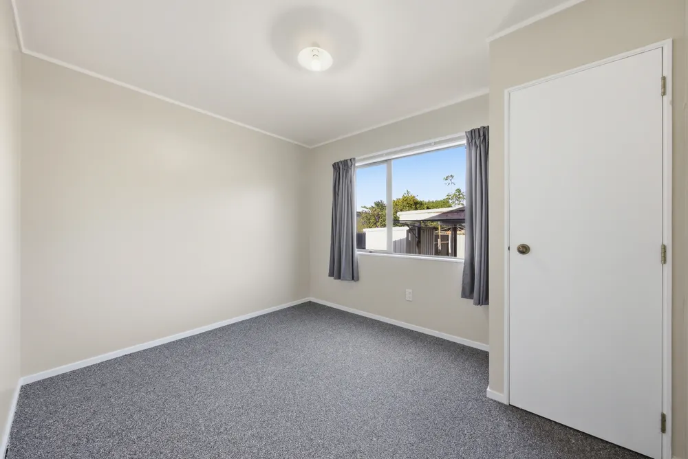 Photos of 22 Saltaire Street