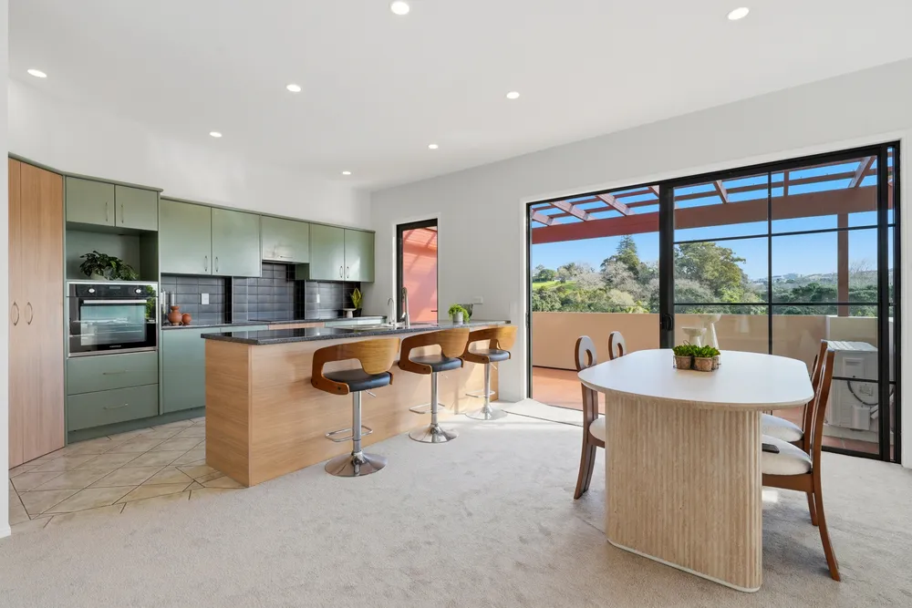 Photos of 189C Portland Road