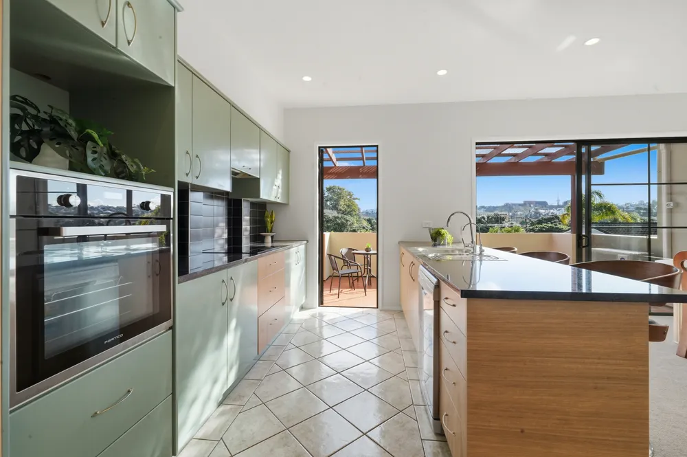 Photos of 189C Portland Road