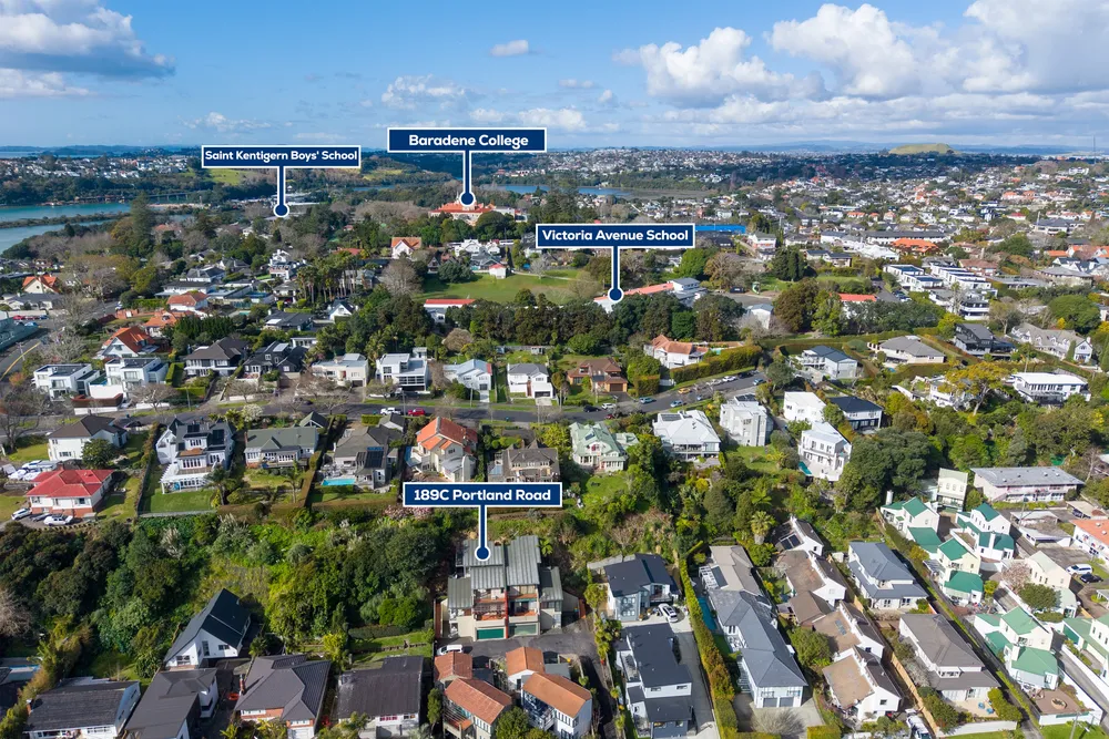 Photos of 189C Portland Road