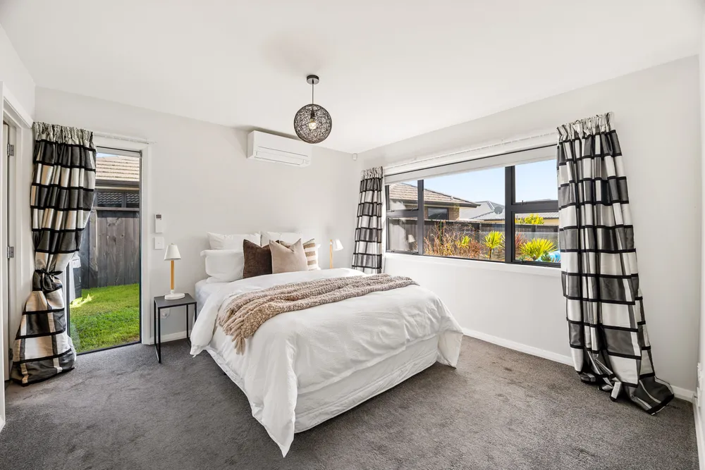 Photos of 14 Remana Crescent