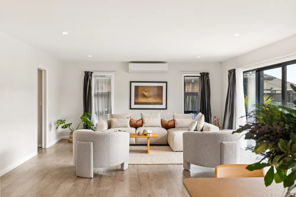 Photos of 14 Remana Crescent