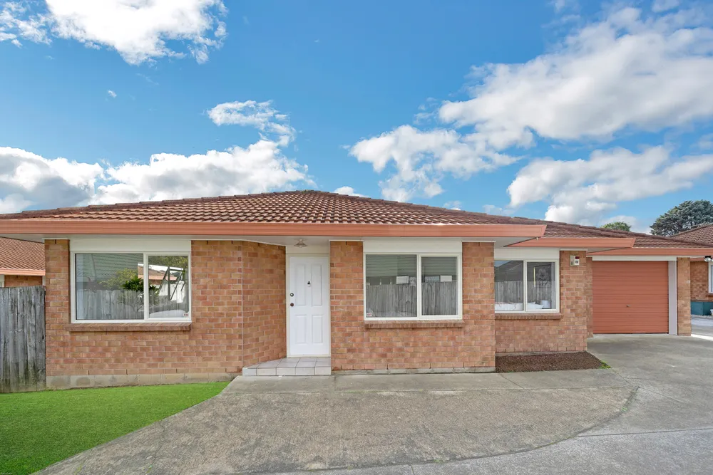 Photos of 2/53 Robert Skelton Place