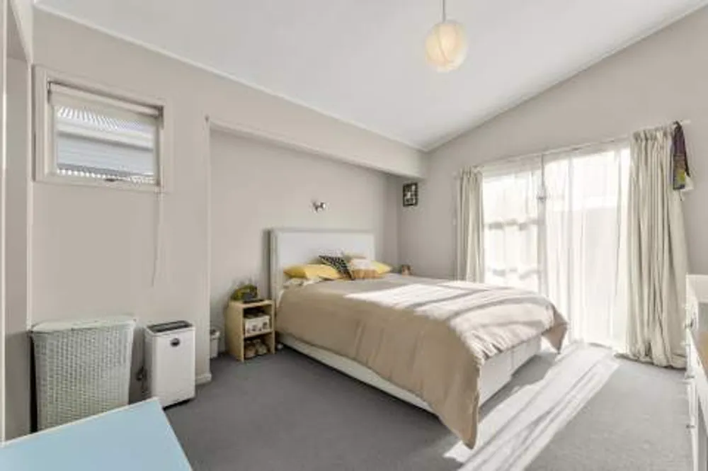 Photos of 4 Gloucester Road