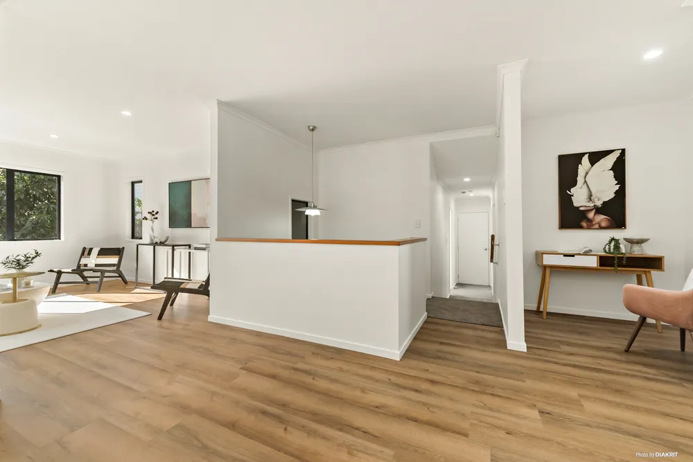 Photos of 17 Sonoma Crescent