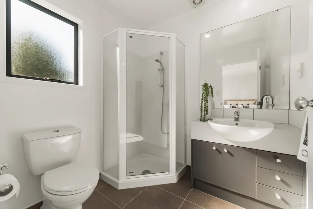 Photos of 17 Sonoma Crescent