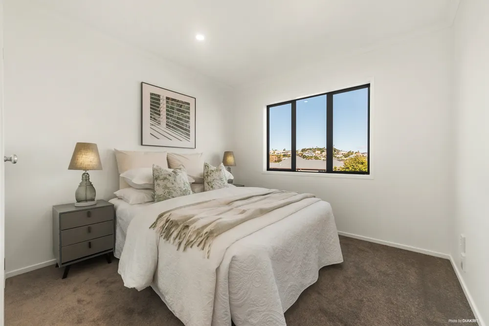 Photos of 17 Sonoma Crescent