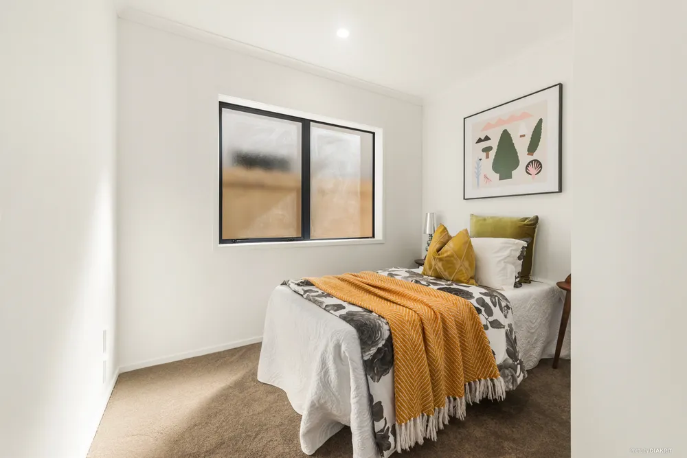 Photos of 17 Sonoma Crescent