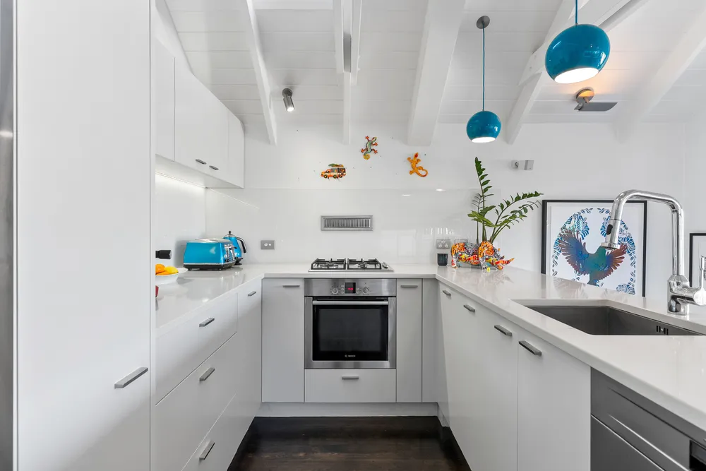 Photos of 37 Clarence Street