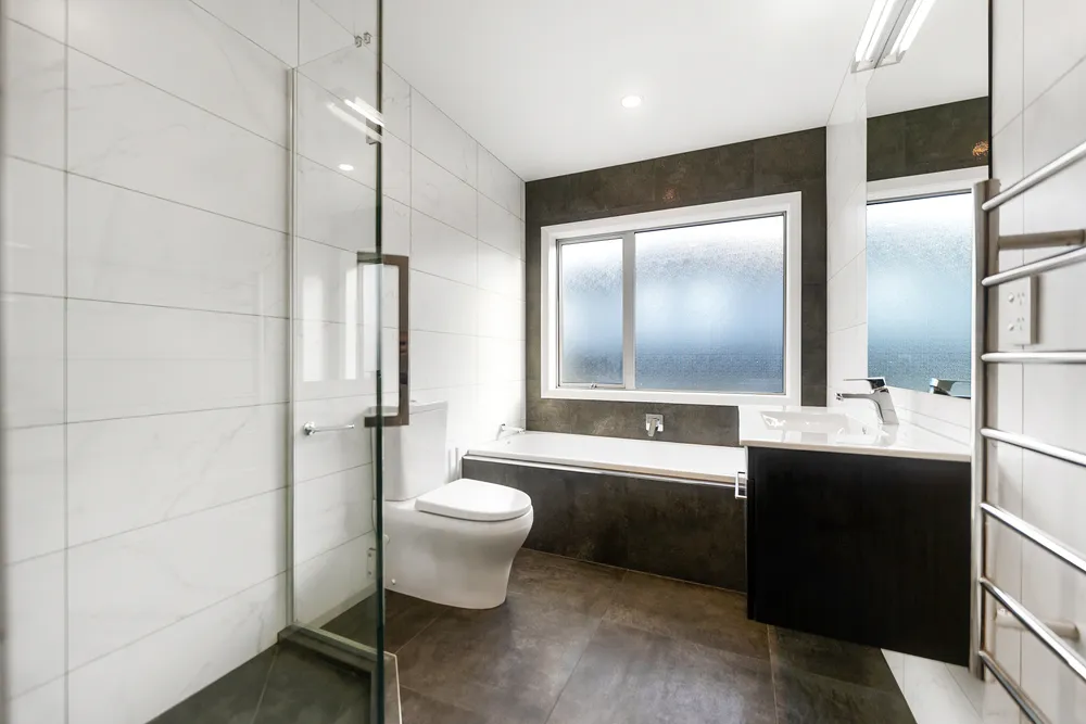 Photos of 70 Ormonde Drive