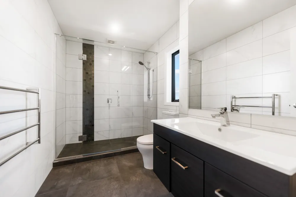 Photos of 70 Ormonde Drive
