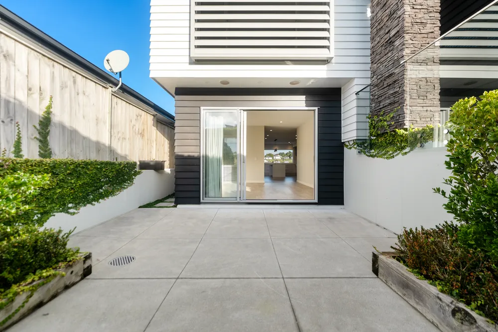 Photos of 70 Ormonde Drive