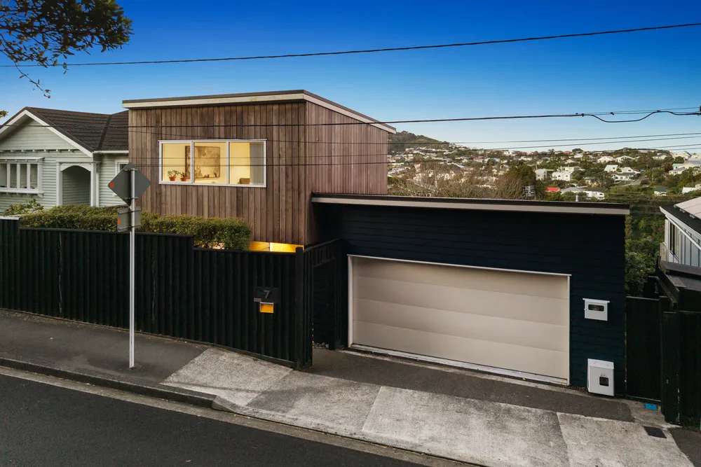 Photos of 7 Birdwood Street