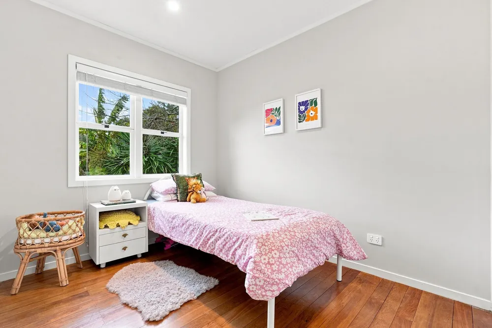 Photos of 1/77 Birkdale Road