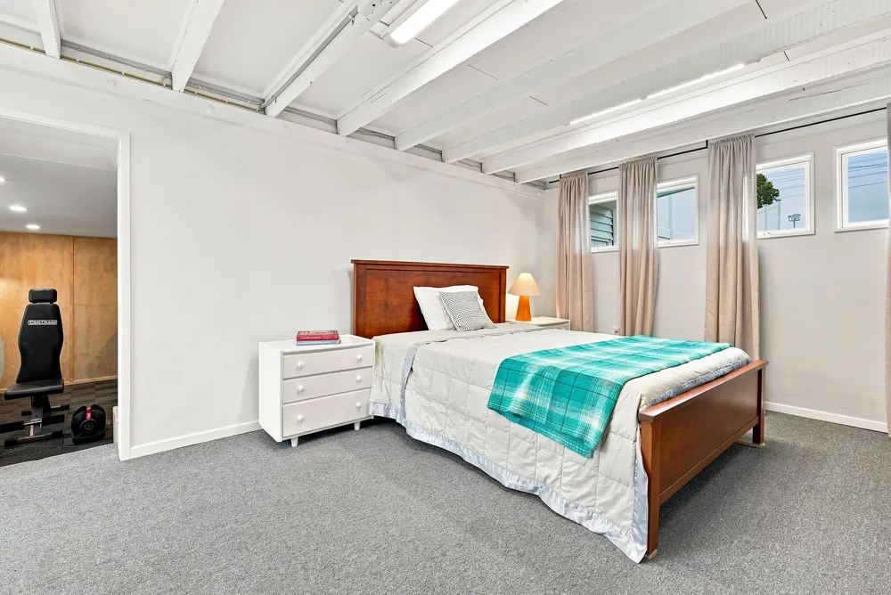 Photos of 1/77 Birkdale Road