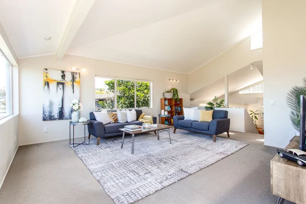 Photos of 2 Wisteria Way