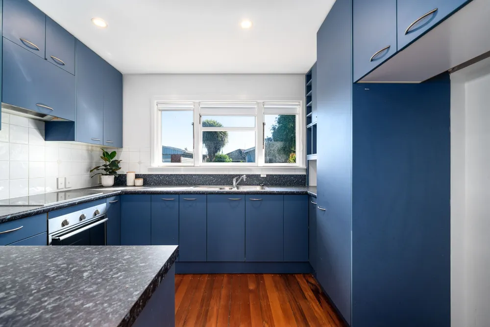 Photos of 24 Mappleton Avenue