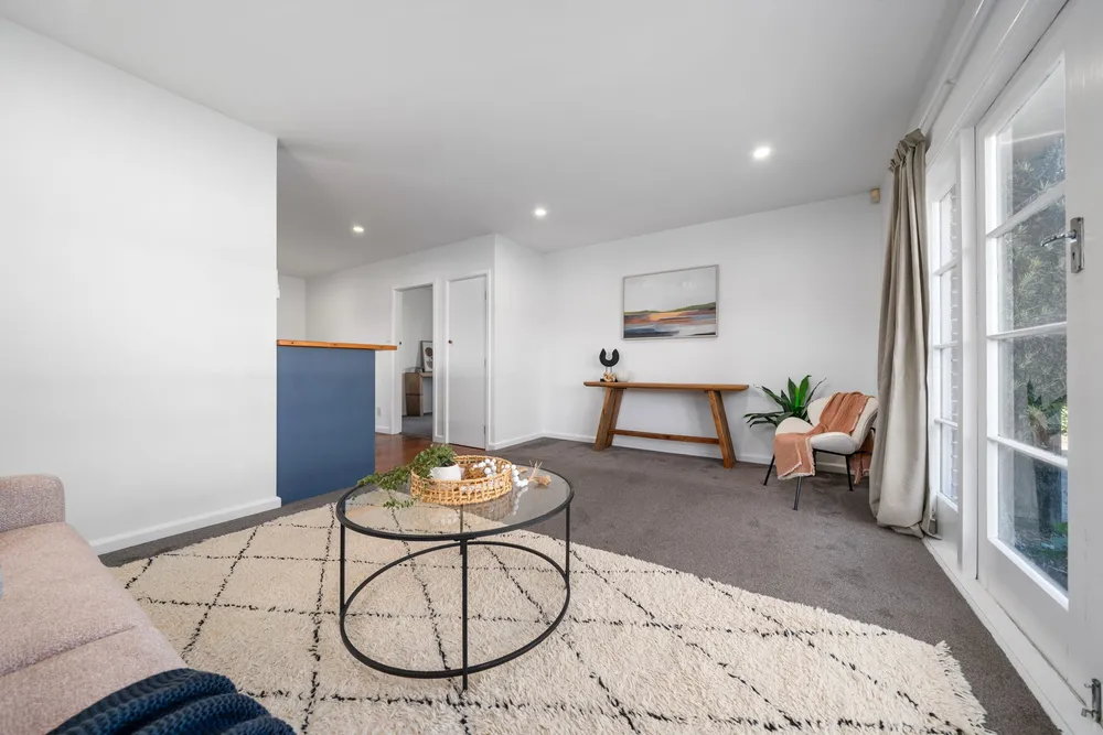 Photos of 24 Mappleton Avenue
