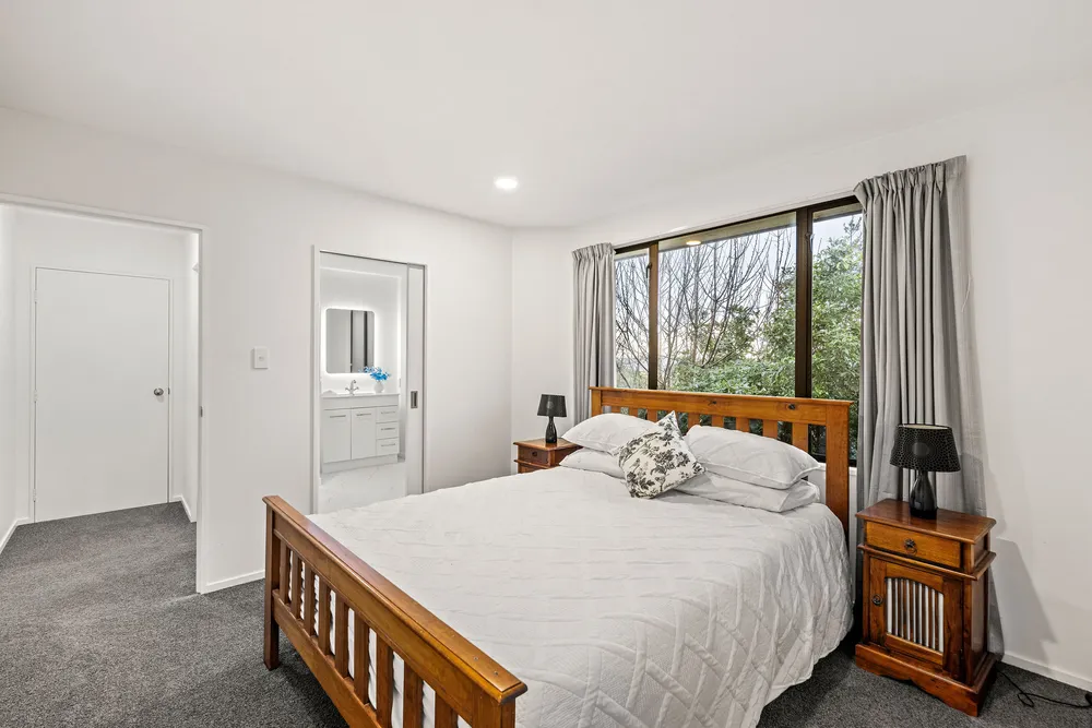Photos of 20 Claridges Road