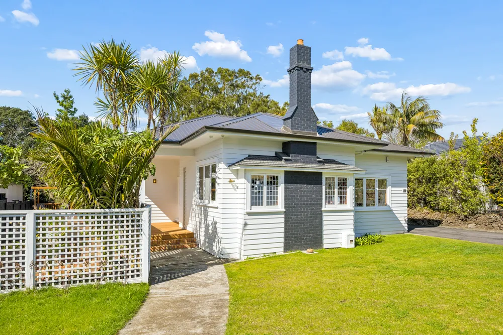 Photos of 12 Shipherds Avenue