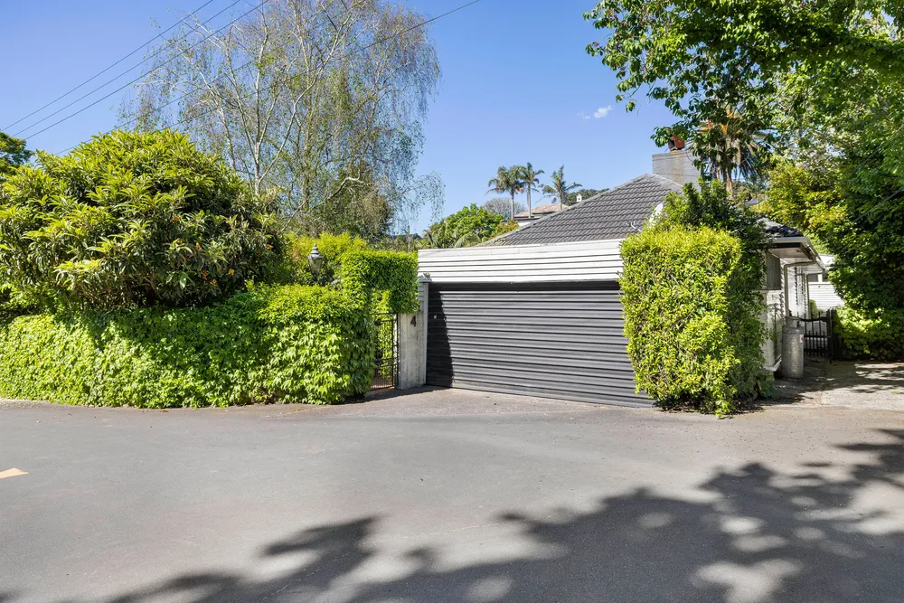 Photos of 4 Crown Lane