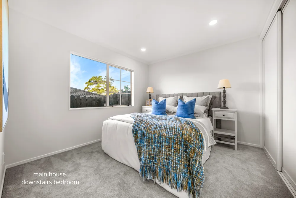 Photos of 18 Lorikeet Place