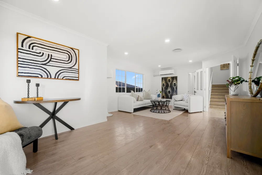 Photos of 18 Lorikeet Place
