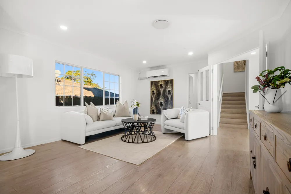 Photos of 18 Lorikeet Place