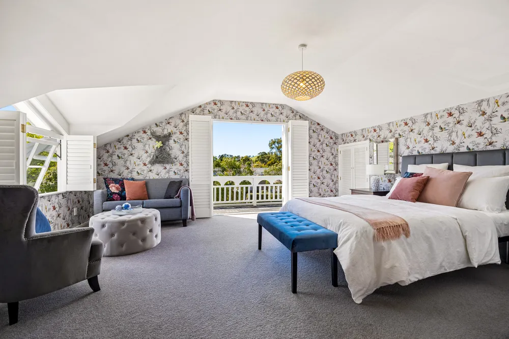 Photos of 5 Highwic Avenue