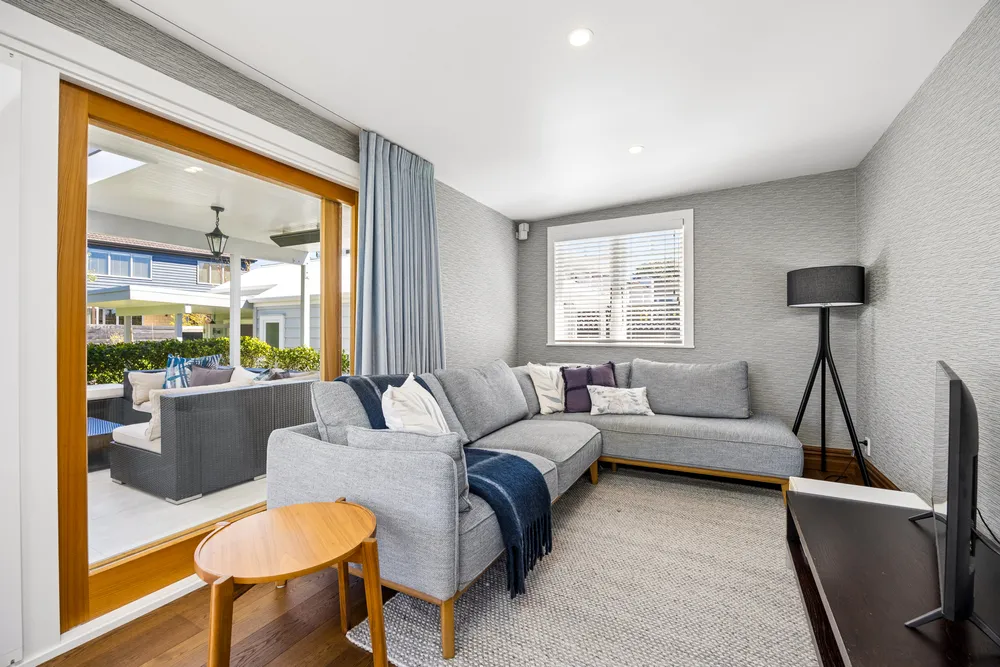 Photos of 5 Highwic Avenue
