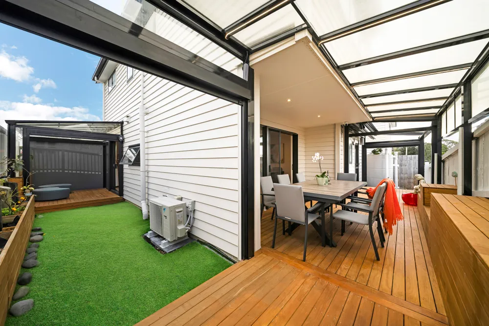Photos of 16A Elliott Avenue