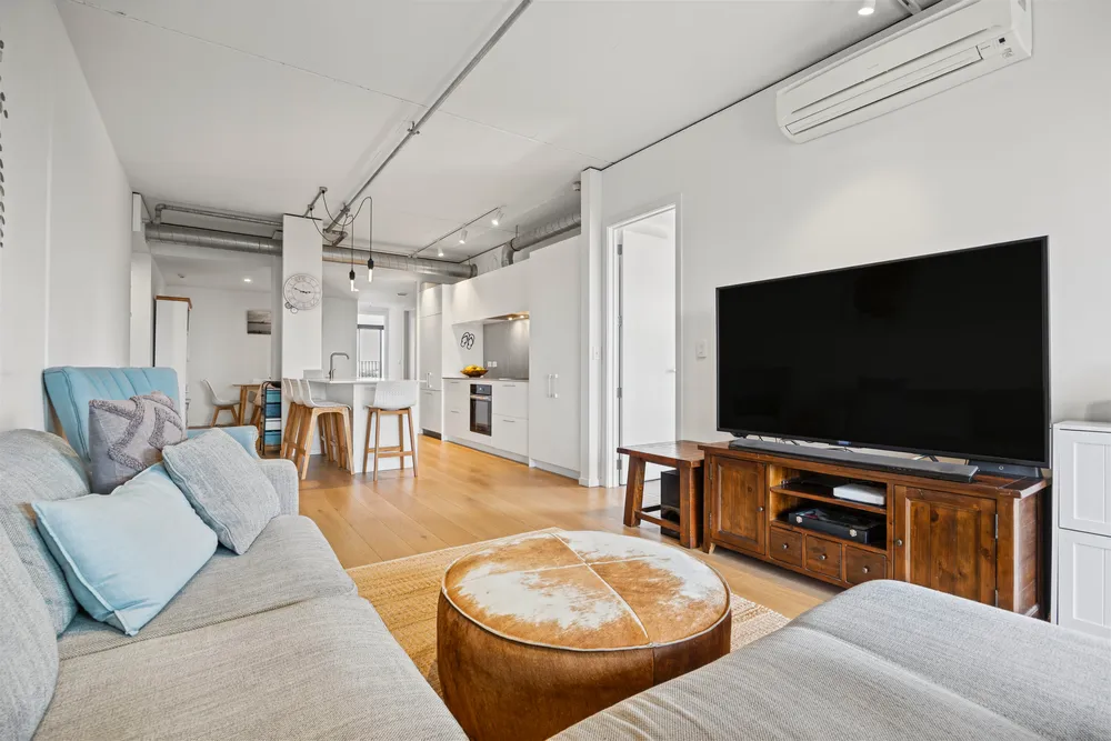 Photos of 414/59 France Street South